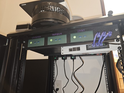 我的三台 NucBox G3 Plus