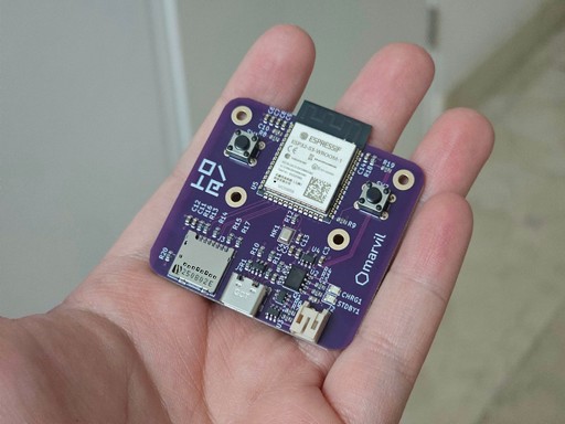 组装好的 PCB